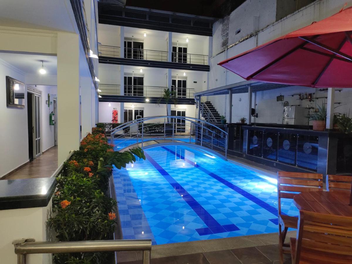 Confort Plaza Hotel Villavicencio Kültér fotó