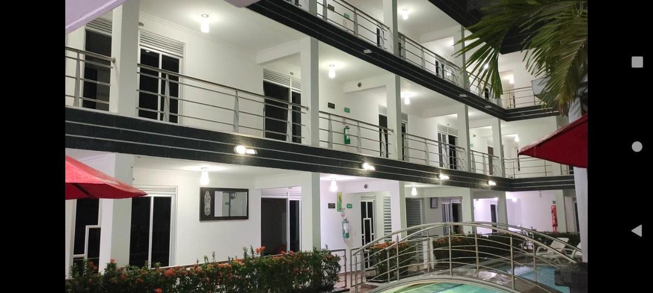 Confort Plaza Hotel Villavicencio Kültér fotó