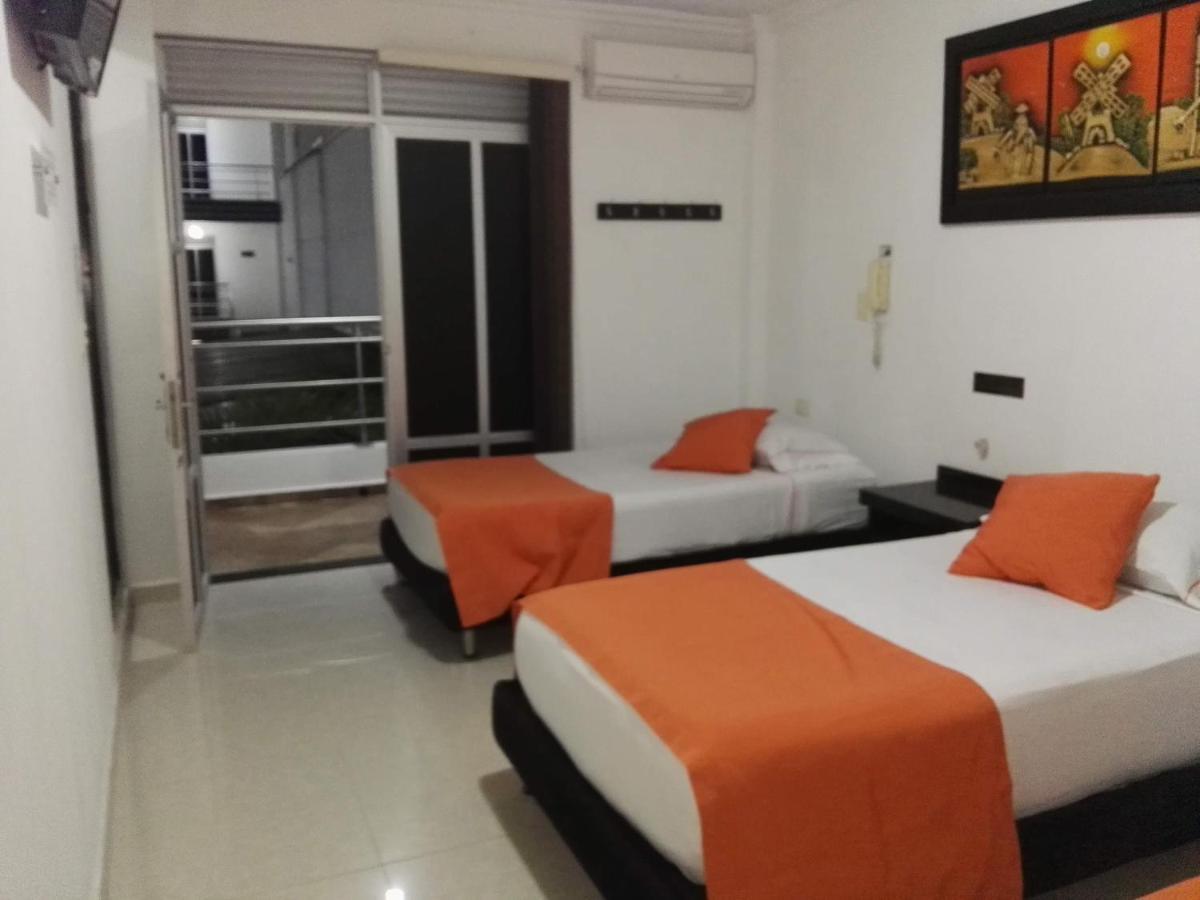 Confort Plaza Hotel Villavicencio Kültér fotó