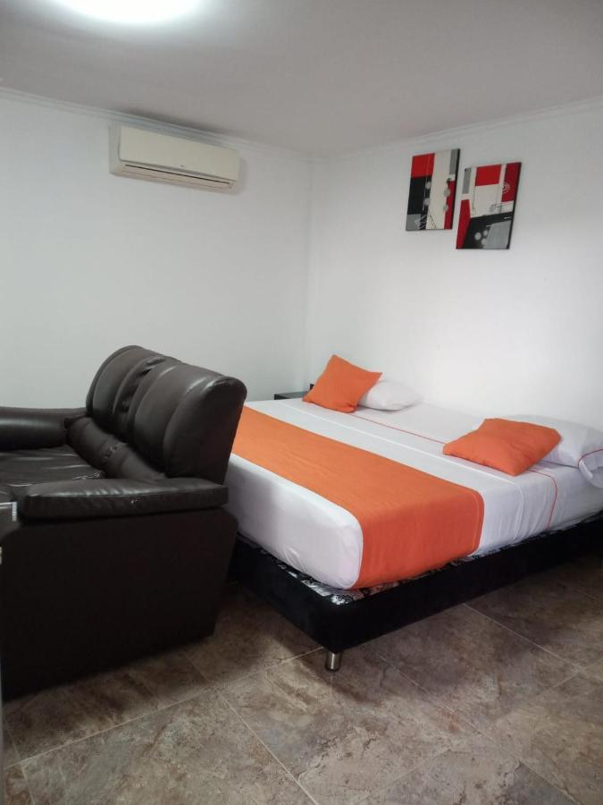 Confort Plaza Hotel Villavicencio Kültér fotó