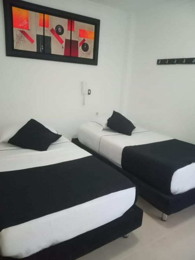 Confort Plaza Hotel Villavicencio Kültér fotó